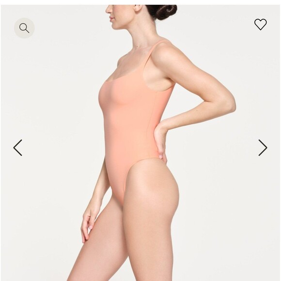 Skims Kim Kardashian Fits Everybody Square Neck Bodysuit BS-SCN-0294 NWT - Picture 2 of 4